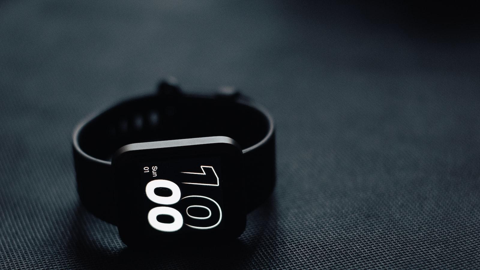 A ⁤Comprehensive Comparison: Top Smartwatches for‌ Fitness Enthusiasts and Health Trackers