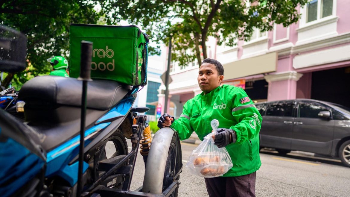 The Digital Dilemma: Exploring the Debate Surrounding Electronic Pets