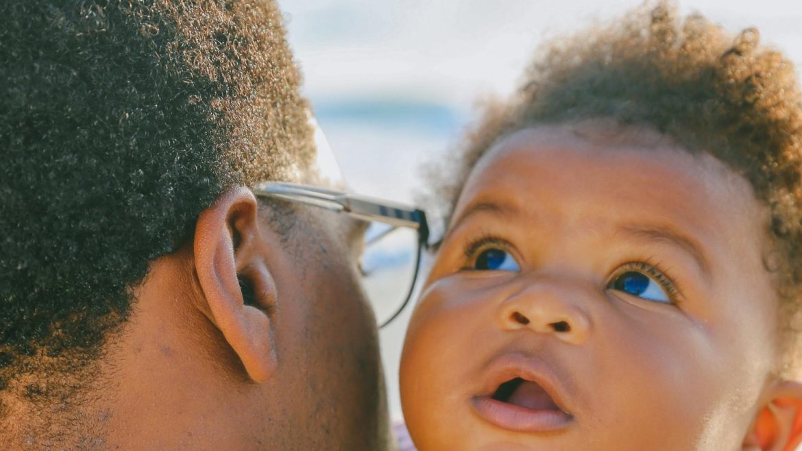 The Future of Vision: Exploring the Potential of Electronic Glasses for Enhanced Information and Functionality