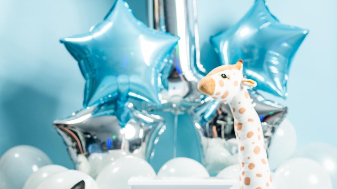 Capturing memories in the digital clouds: The wonders of electronic photo albums