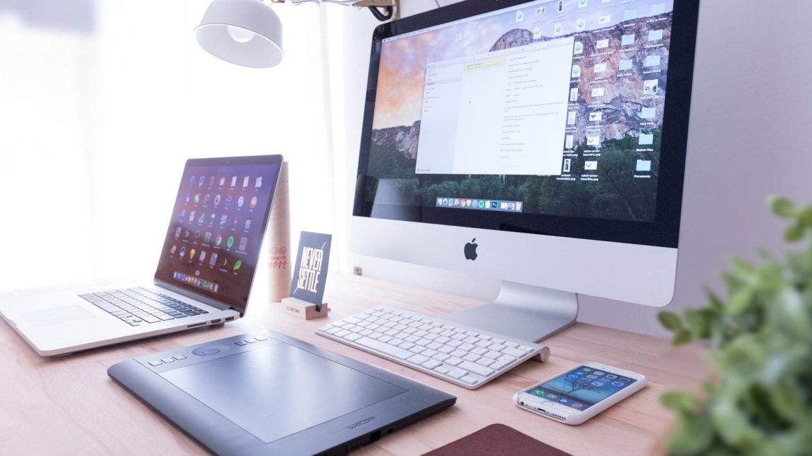 Unveiling the Latest E-commerce Development Trends and Challenges: Your Ultimate Guide