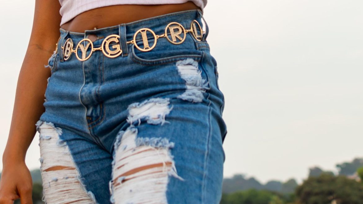 The Truth Behind E-Cigarettes: Scientists Settle the Debate on Health Benefits